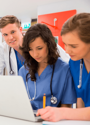Què fa un administratiu sanitari a Barcelona (sortides, funcions i com treballar a hospitals el 2026)